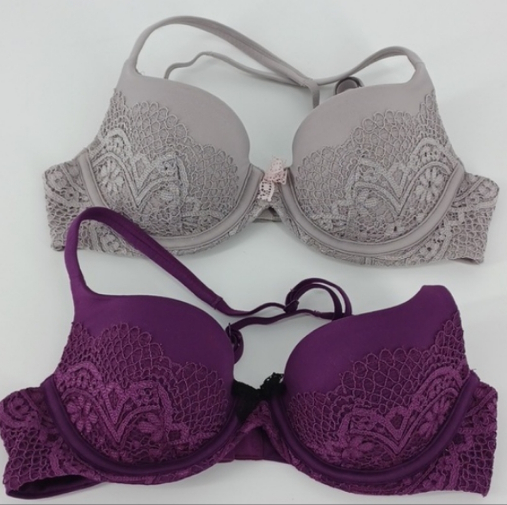 Victoria's Secret Body by Victoria Lined Demi Lace 32B Bra Bundle